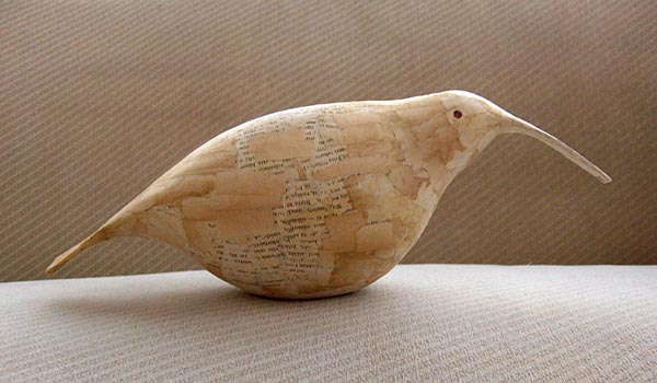 Lintukahdeksan  <br>paperiveistos 2006